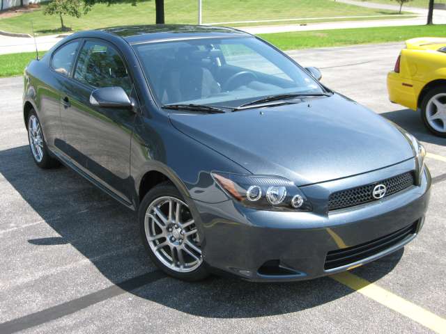 2009 Scion tC 